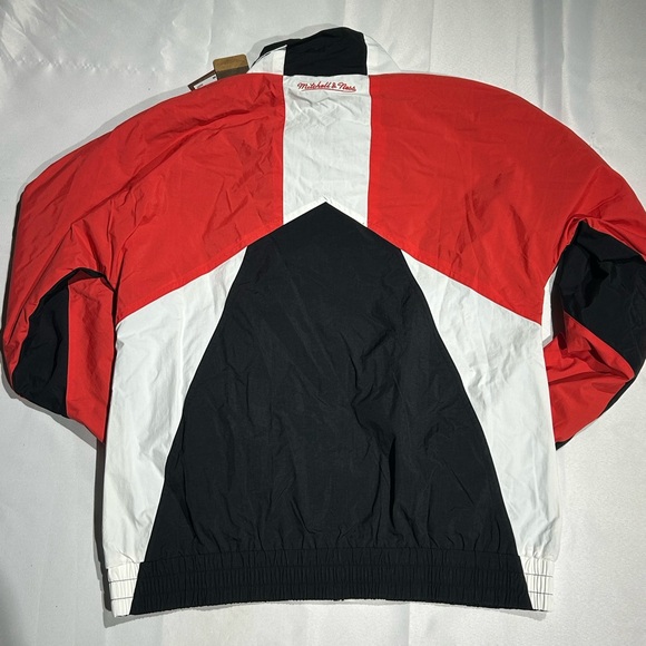 Mitchell & Ness MLS DC United Full Zip Windbreaker Size M MSRP $120 - Picture 5 of 6